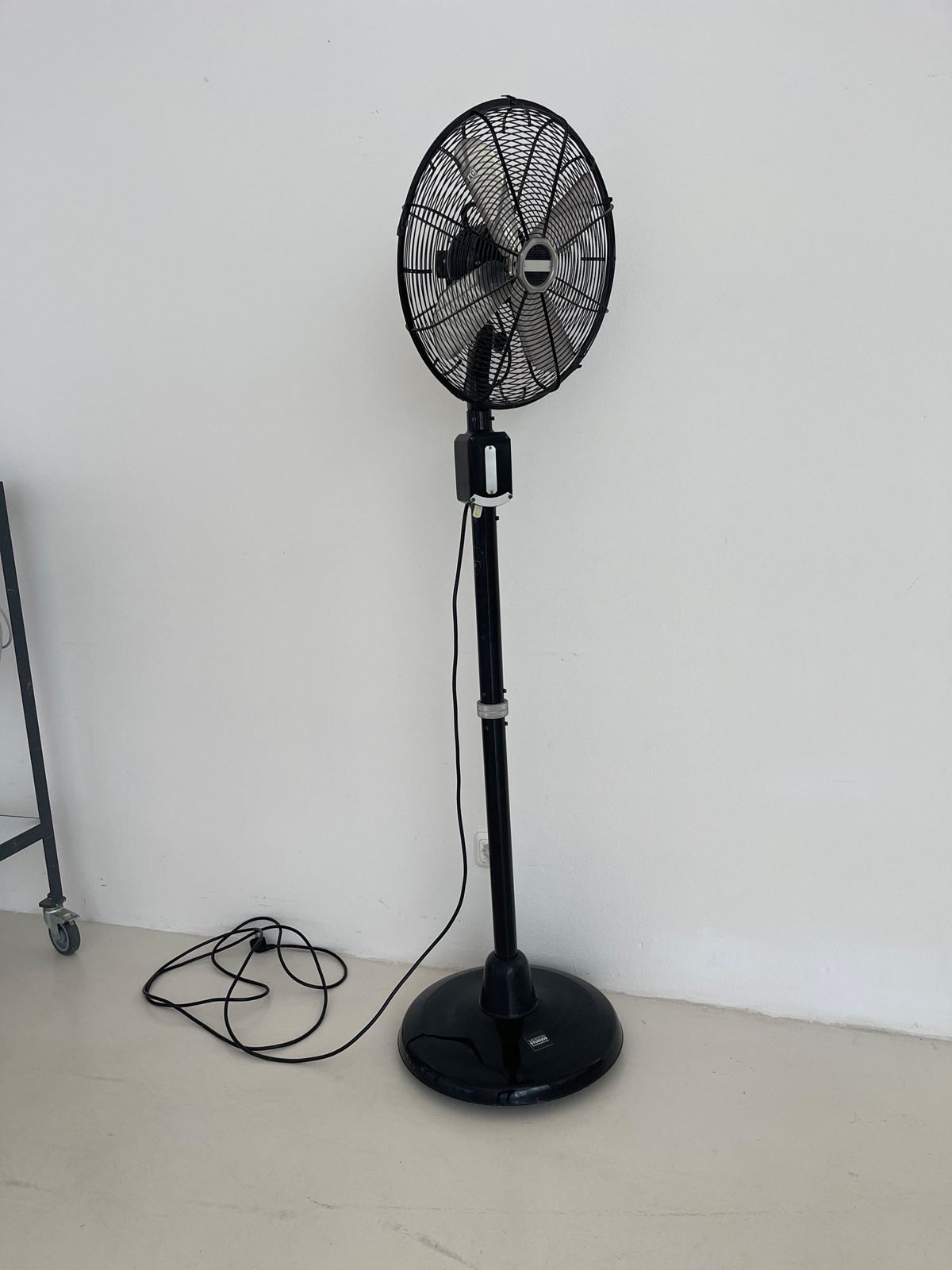 Standventilator schwarz